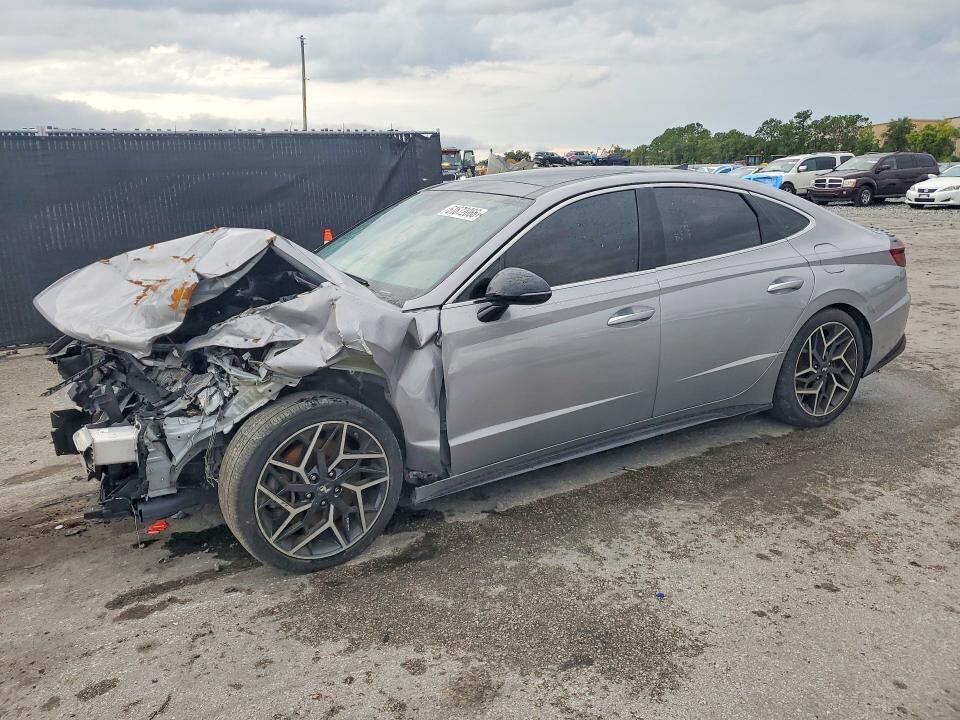 2023 HYUNDAI Sonata