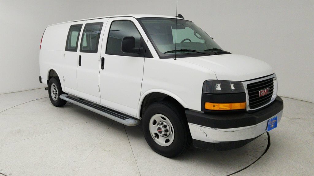 2025 GMC Savana