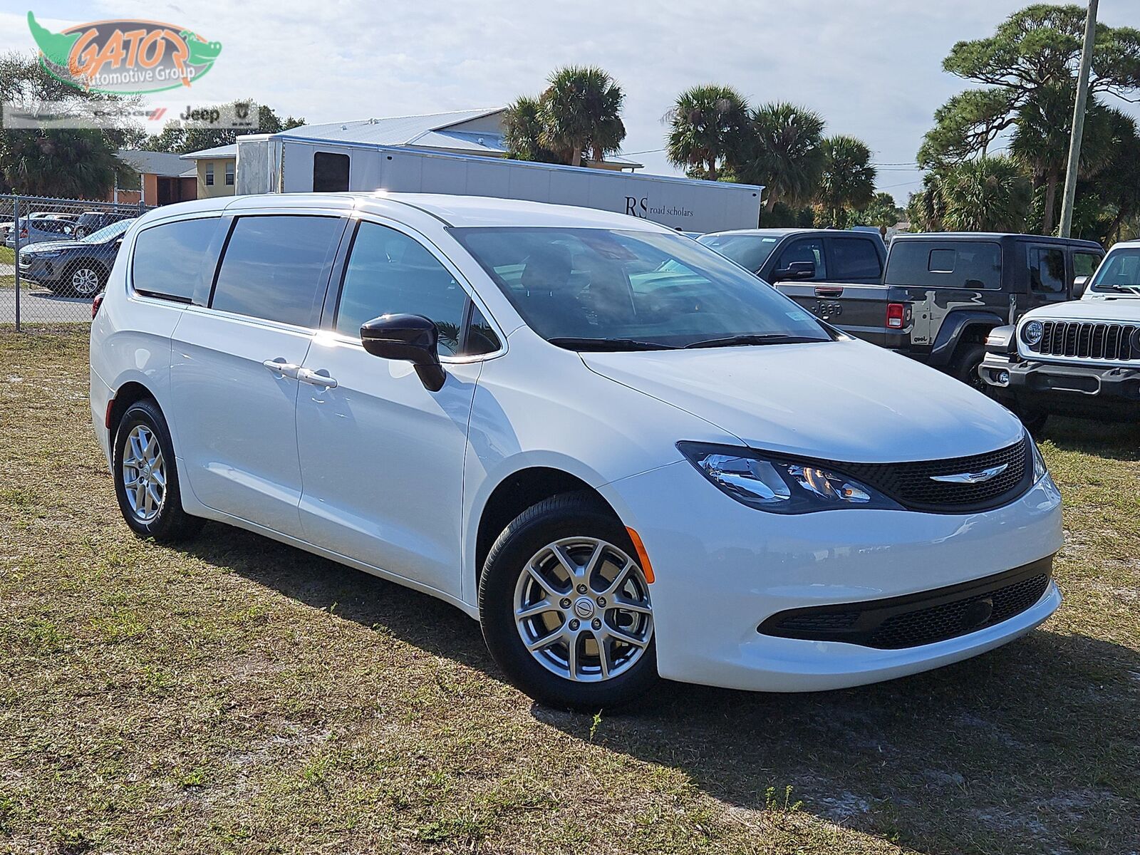 2026 CHRYSLER Voyager