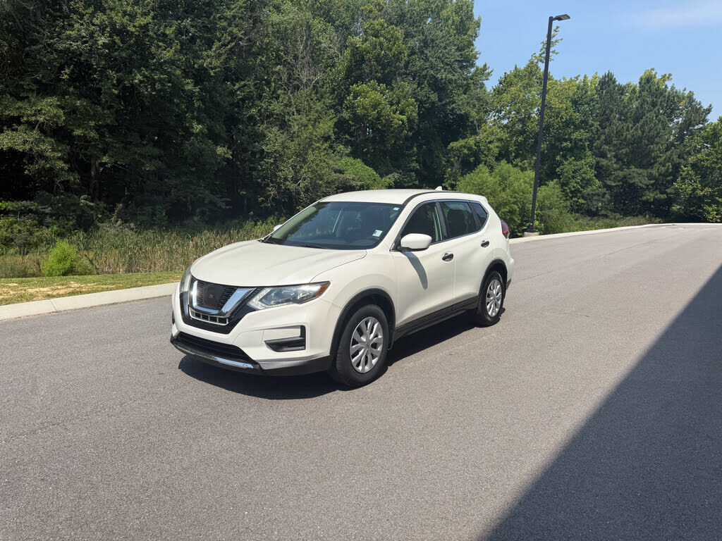 2017 NISSAN Rogue