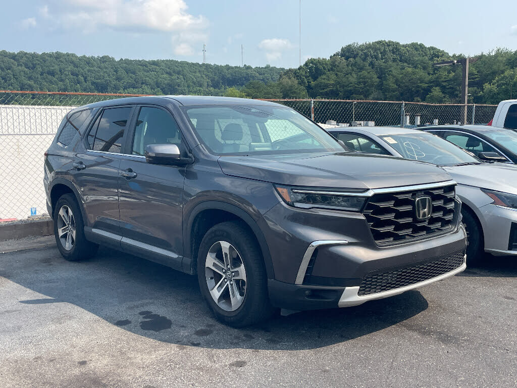 2023 HONDA Pilot