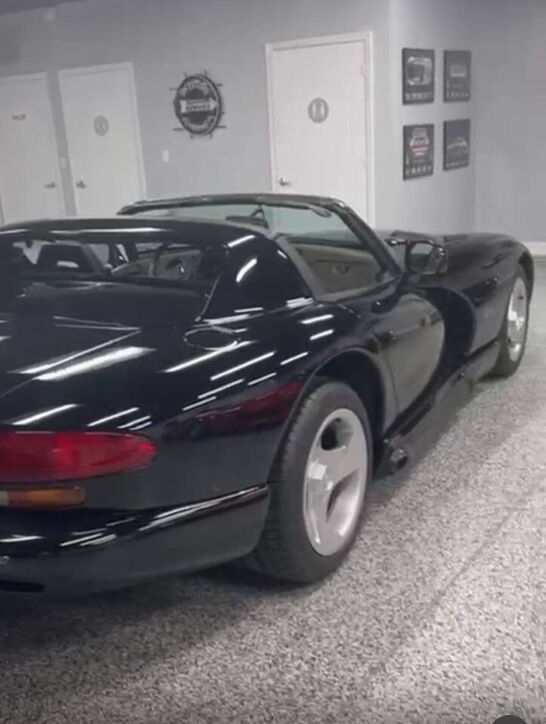 1994 DODGE Viper