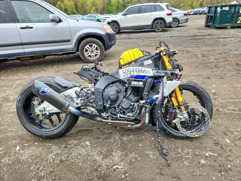 2024 YAMAHA YZF