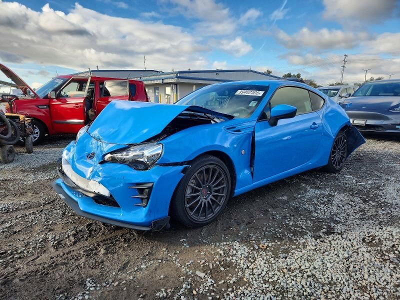 2020 TOYOTA 86