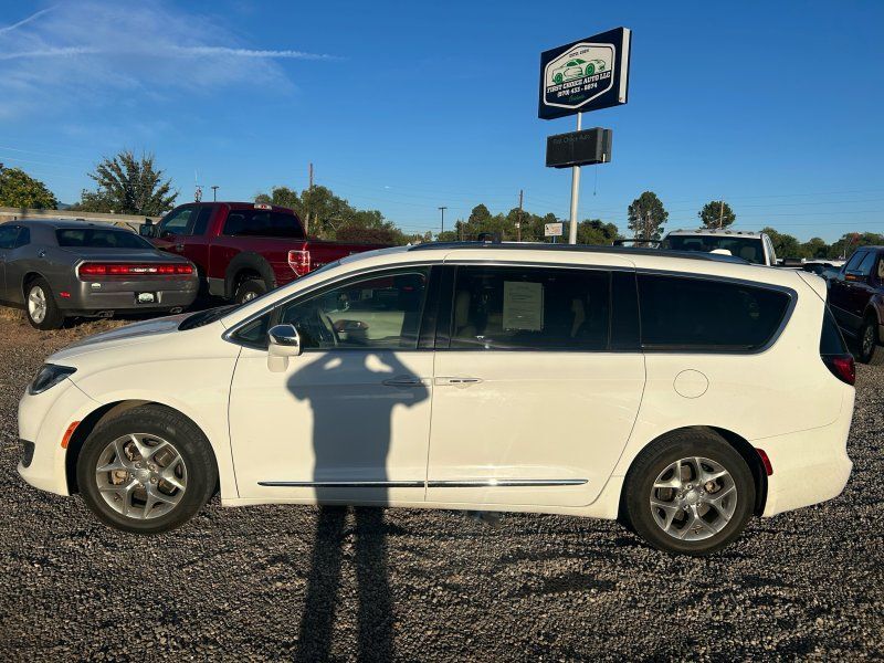 2019 CHRYSLER Pacifica