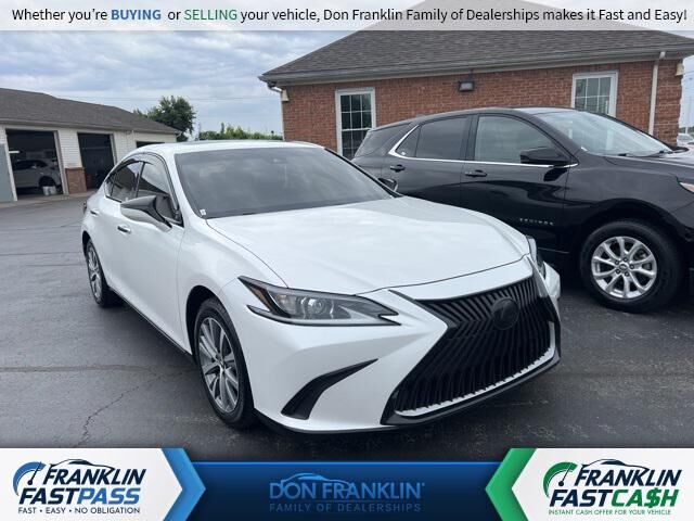 2020 LEXUS ES