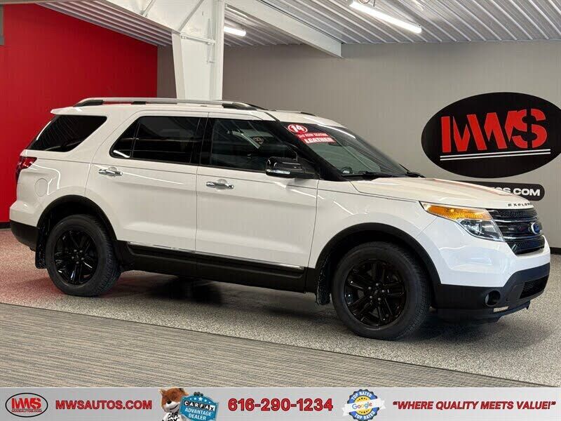 2014 FORD Explorer