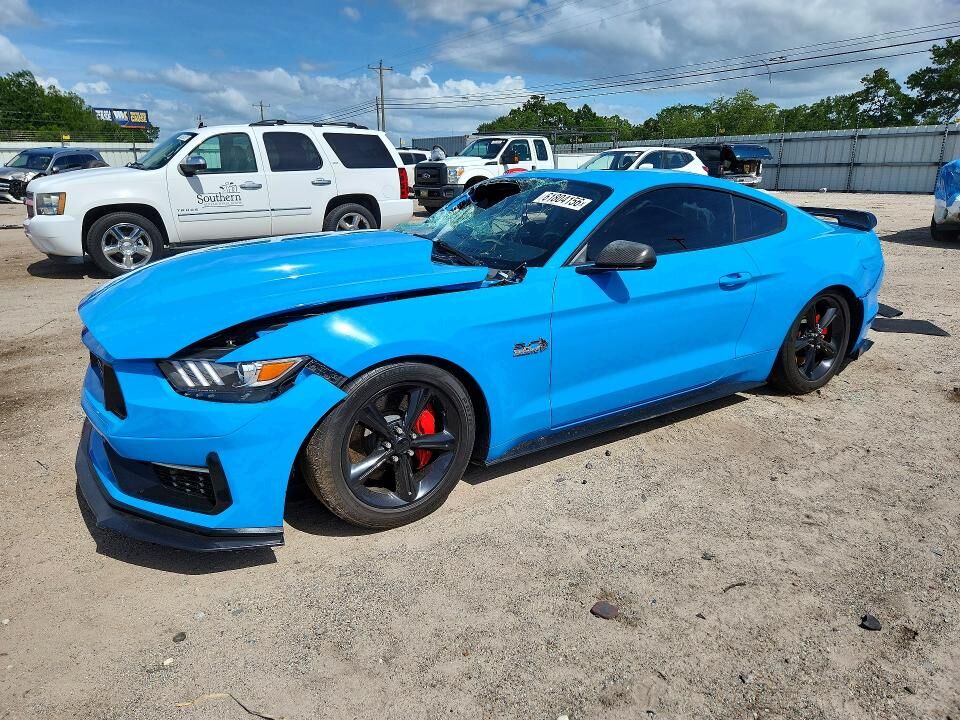 2017 FORD Mustang