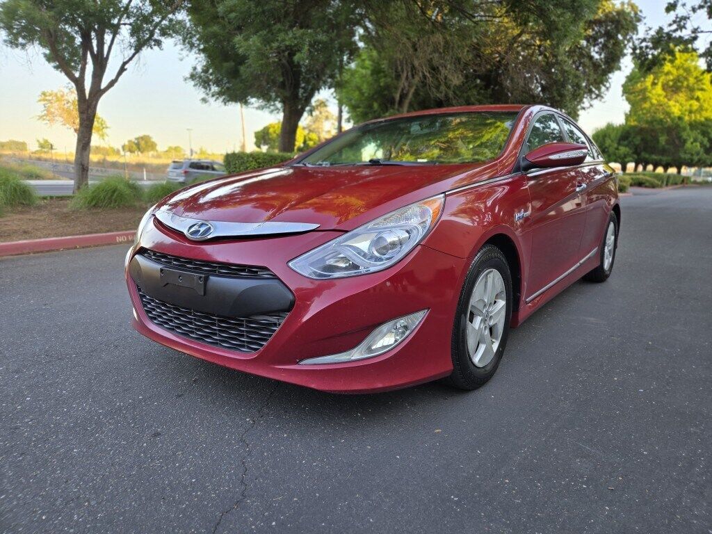 2012 HYUNDAI Sonata