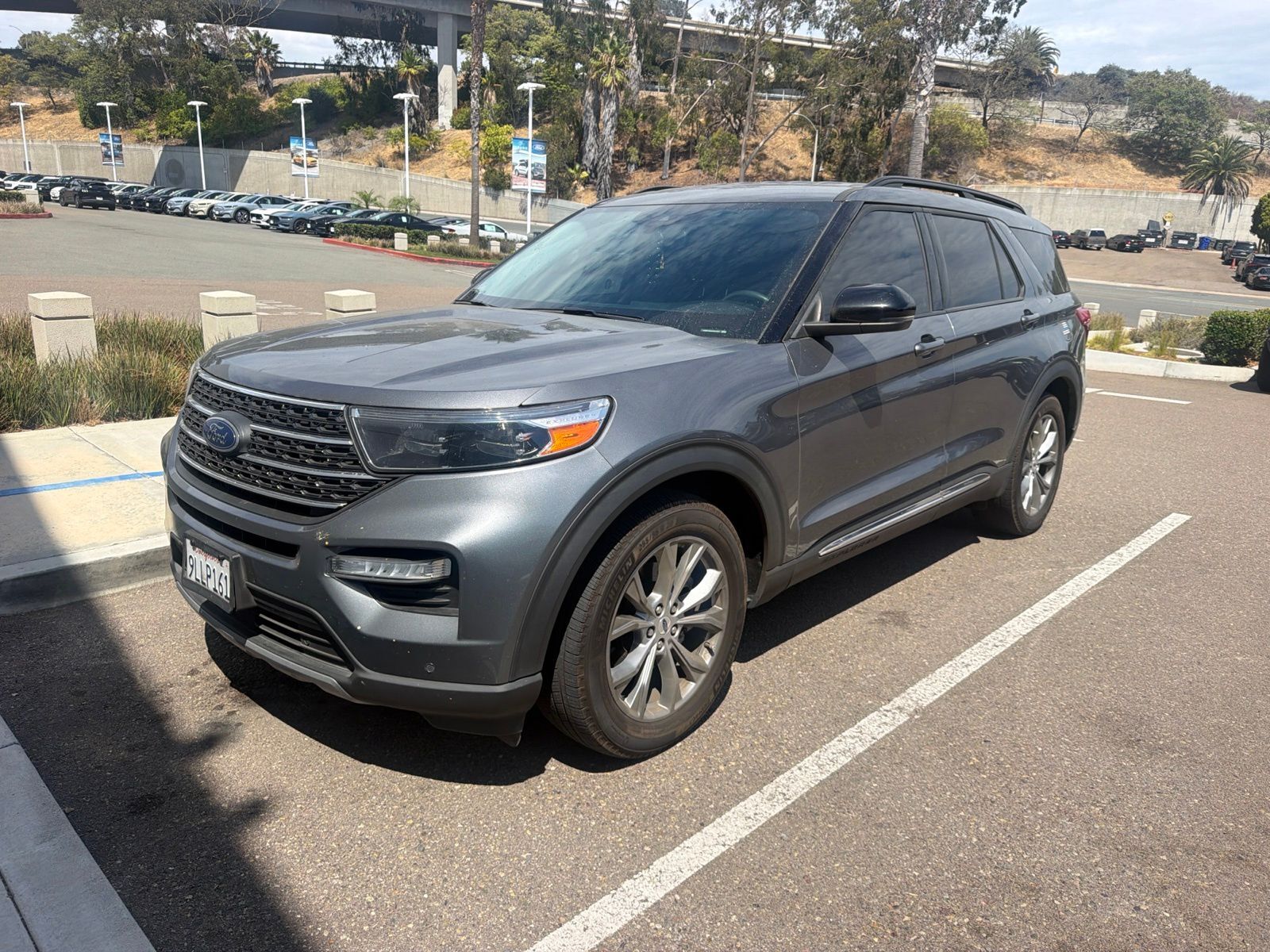 2023 FORD Explorer