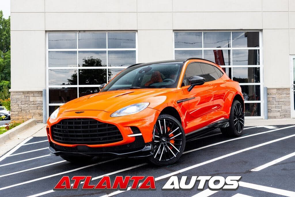 2023 ASTON MARTIN DBX
