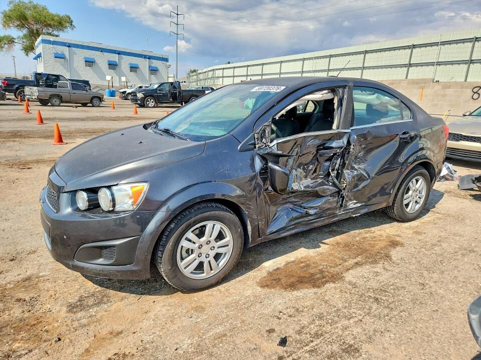 2016 CHEVROLET Sonic