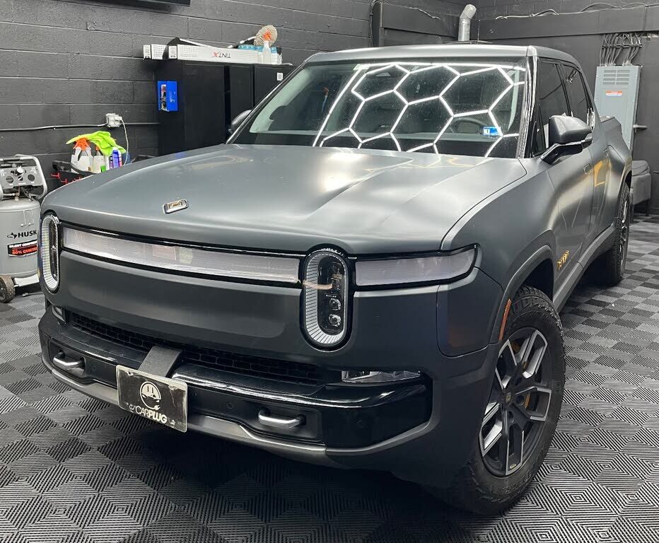 2022 RIVIAN R1T