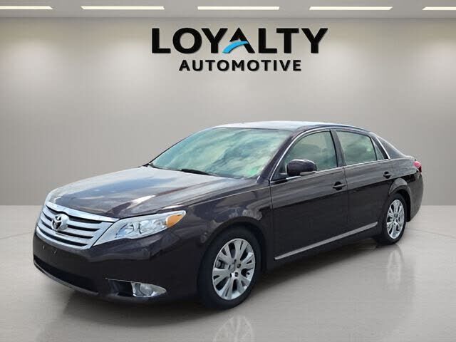 2011 TOYOTA Avalon