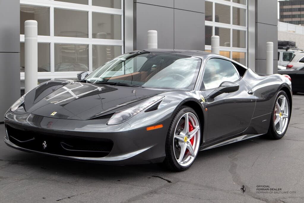 2010 FERRARI 458 Italia