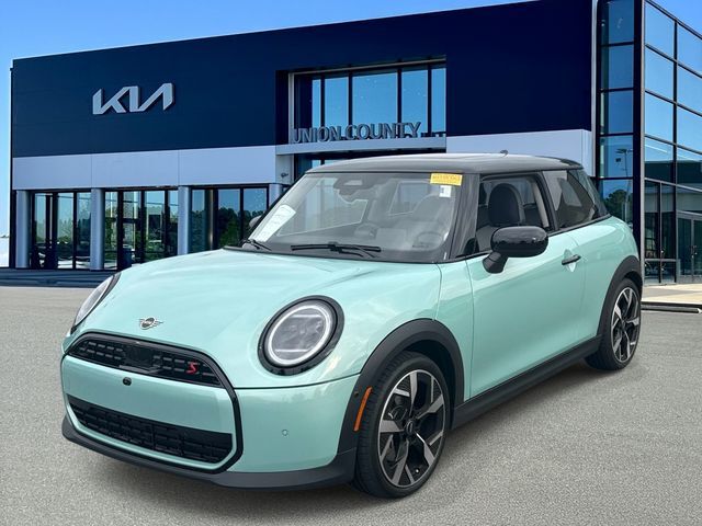 2026 MINI Hardtop