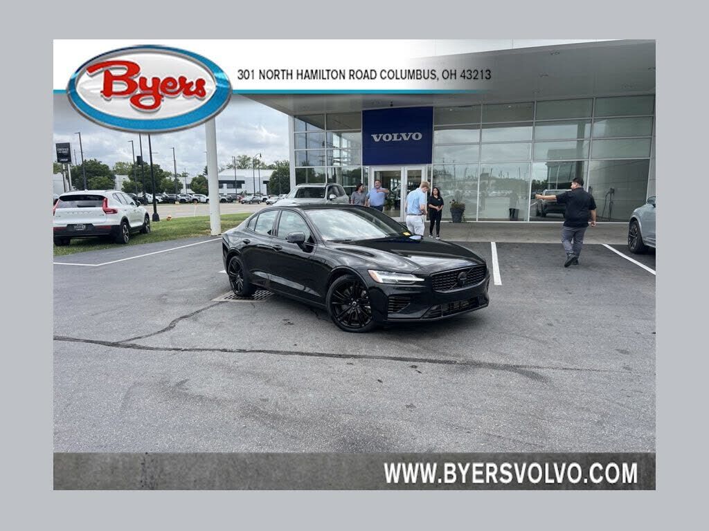 2024 VOLVO S60