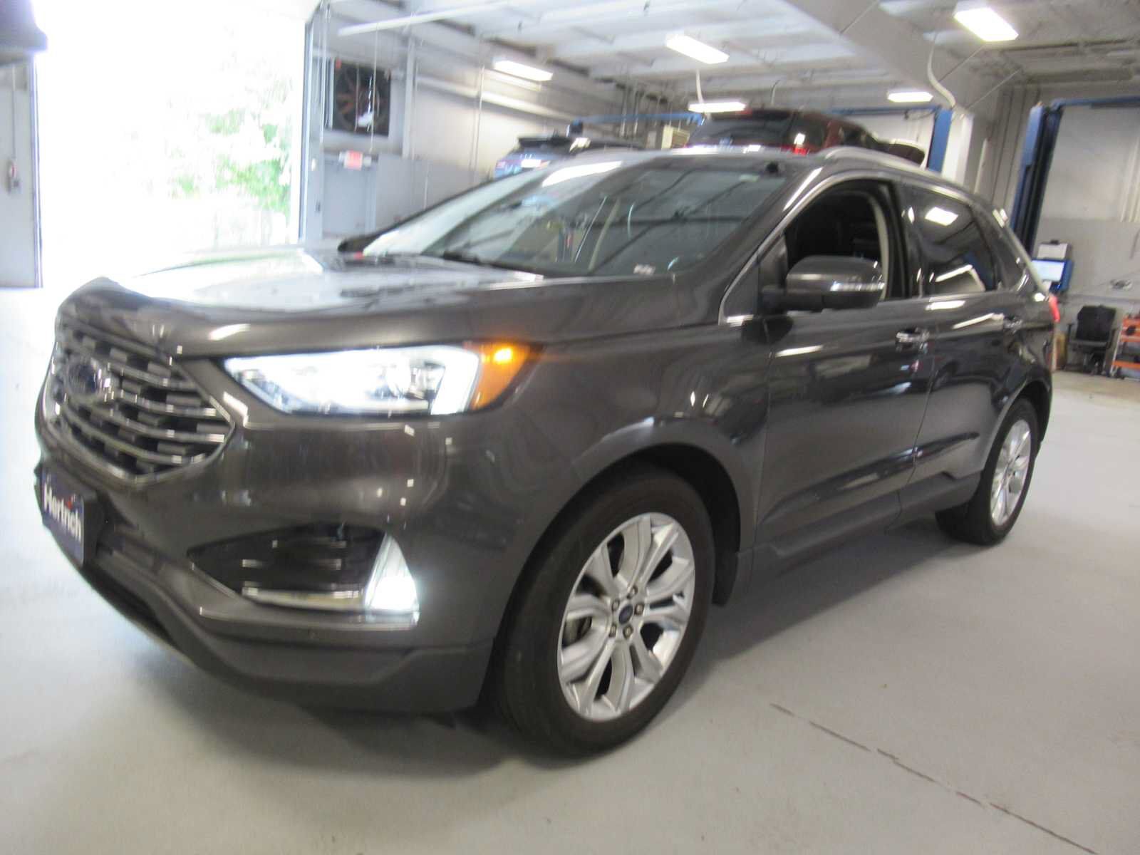2020 FORD Edge