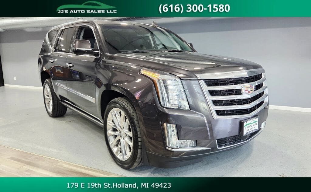 2018 CADILLAC Escalade