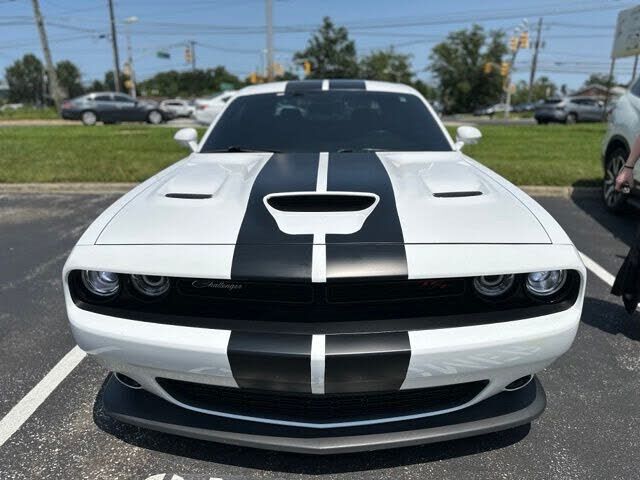 2020 DODGE Challenger