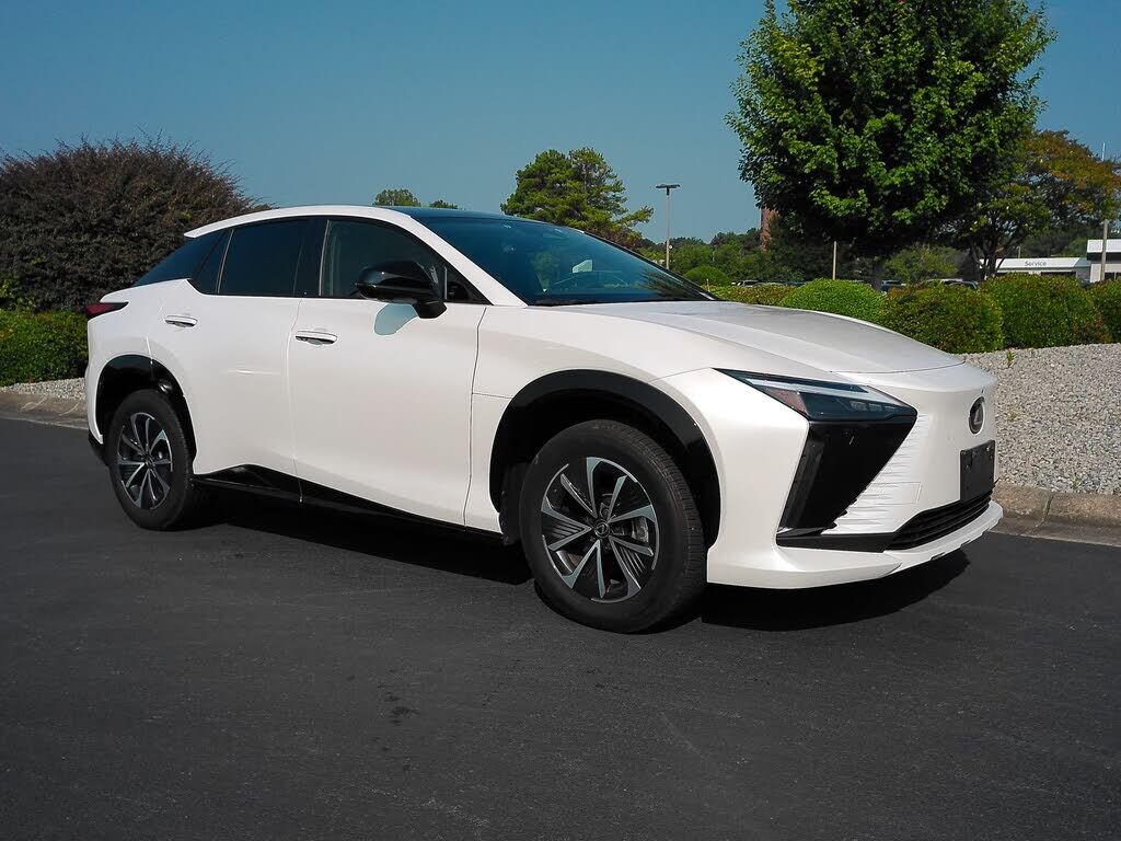 2024 LEXUS RZ