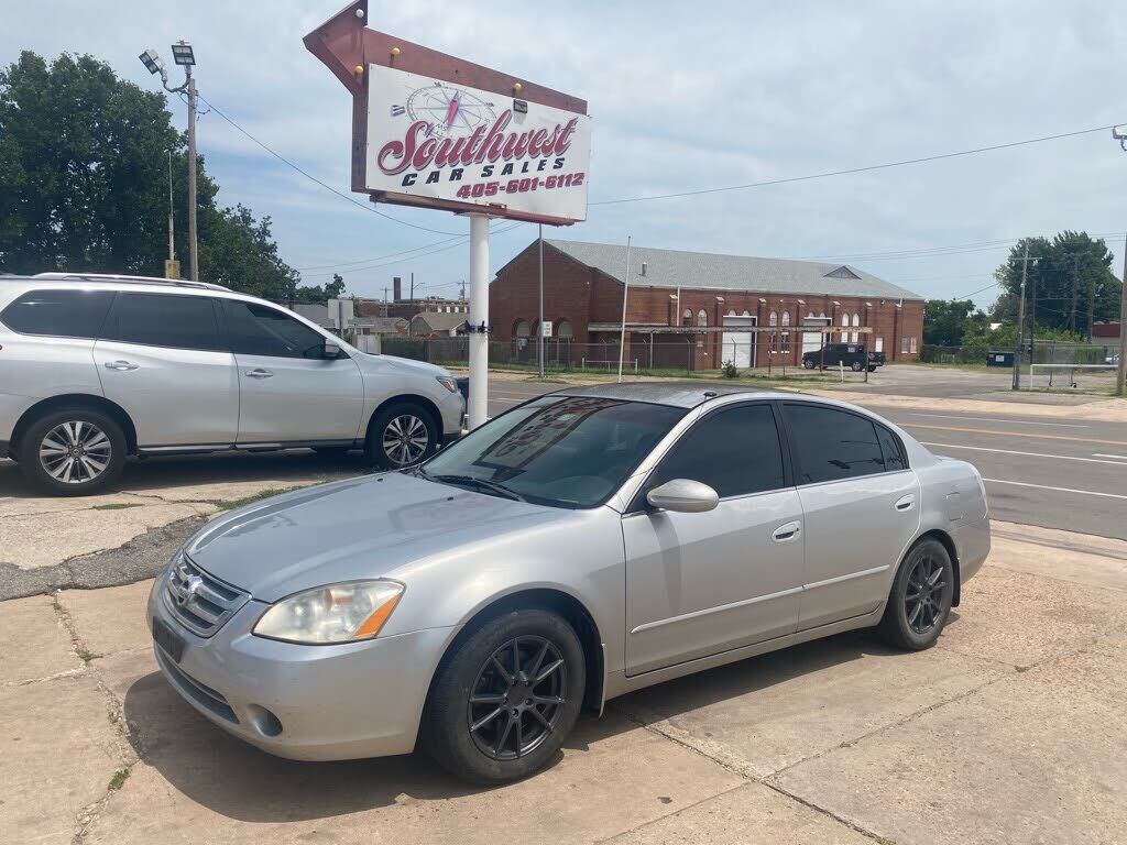 2002 NISSAN Altima