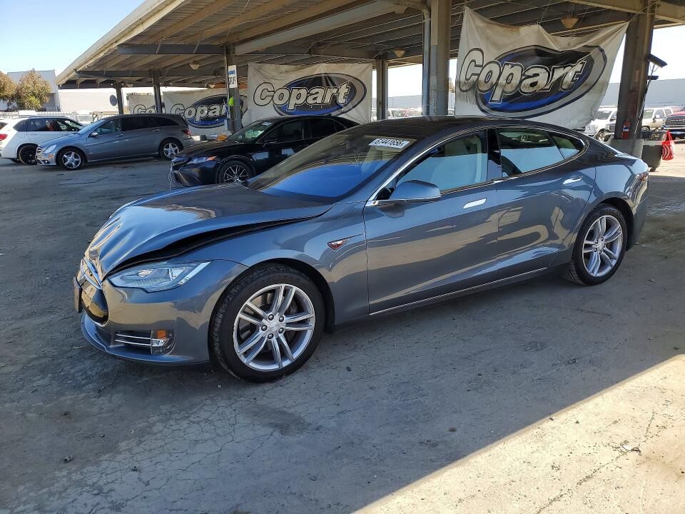 2013 TESLA Model S