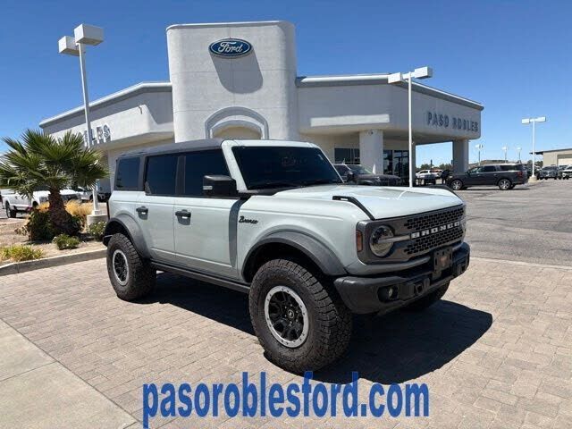 2023 FORD Bronco