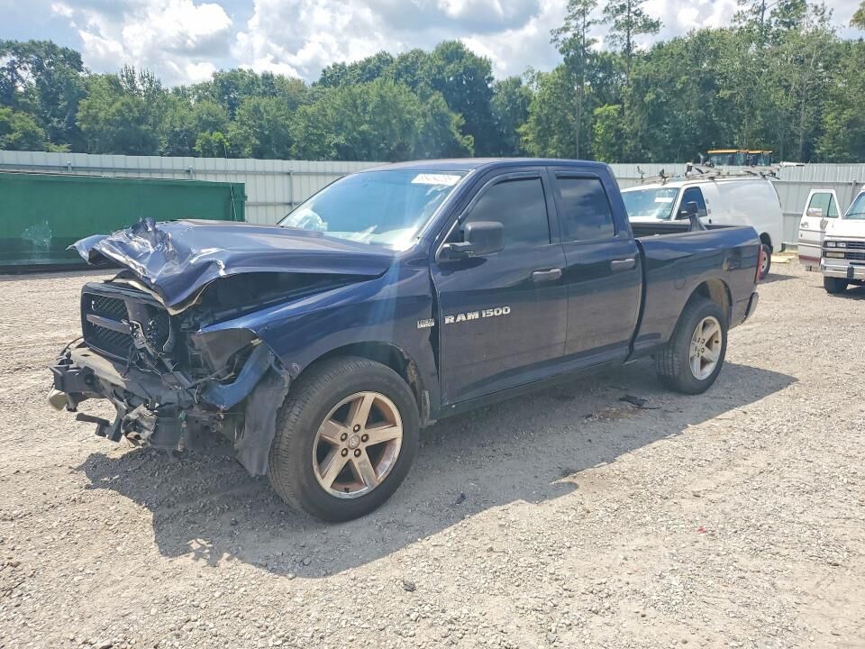 2012 DODGE Ram