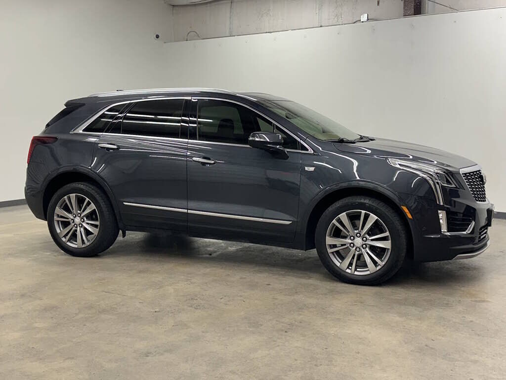 2023 CADILLAC XT5