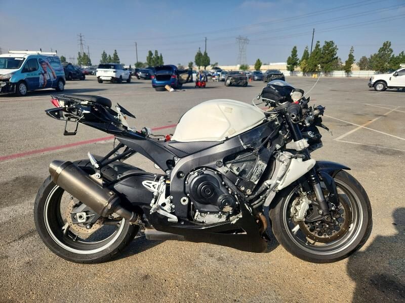 2011 SUZUKI GSX-R600L