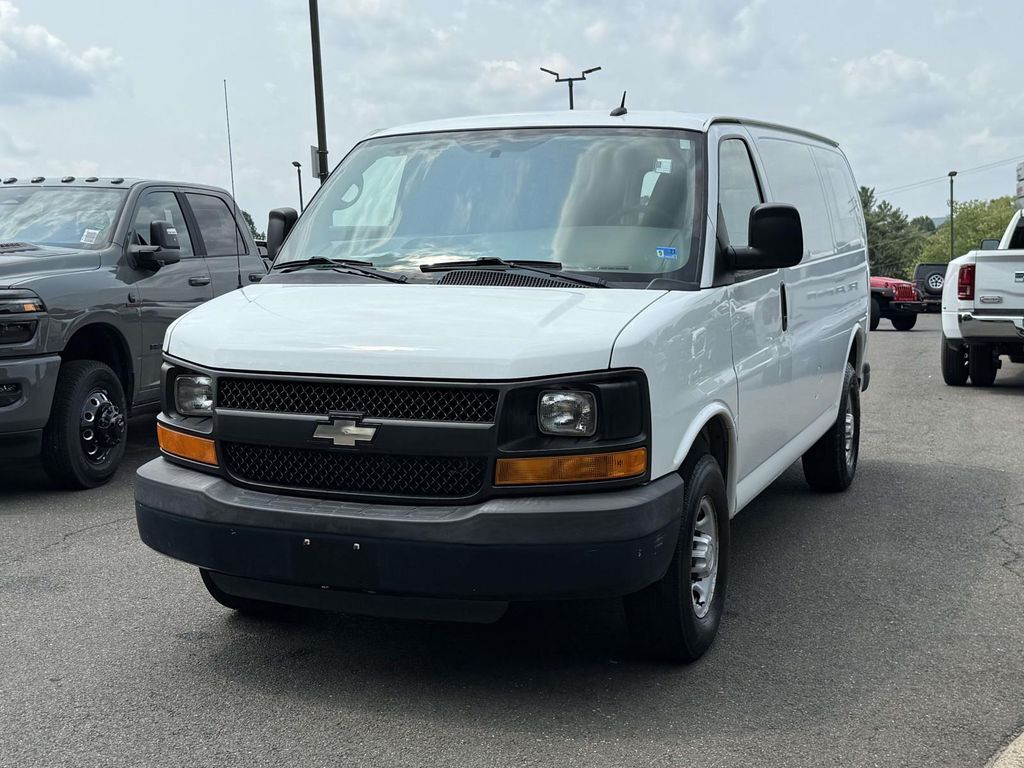 2013 CHEVROLET Express