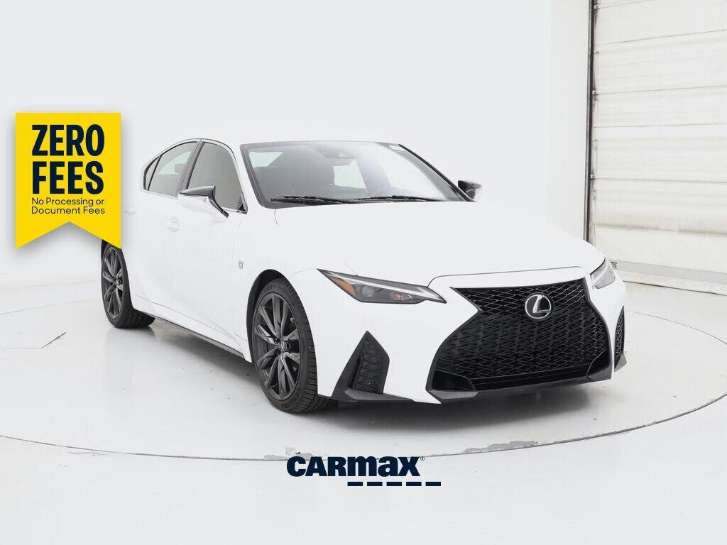 2021 LEXUS IS