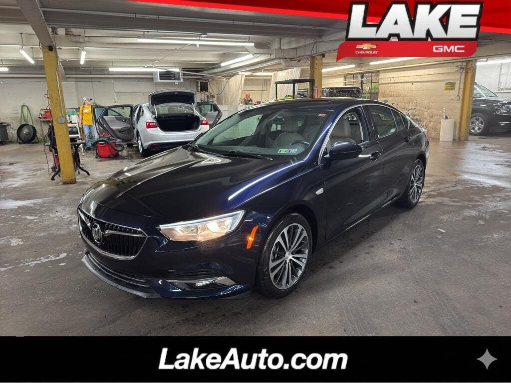 2018 BUICK Regal