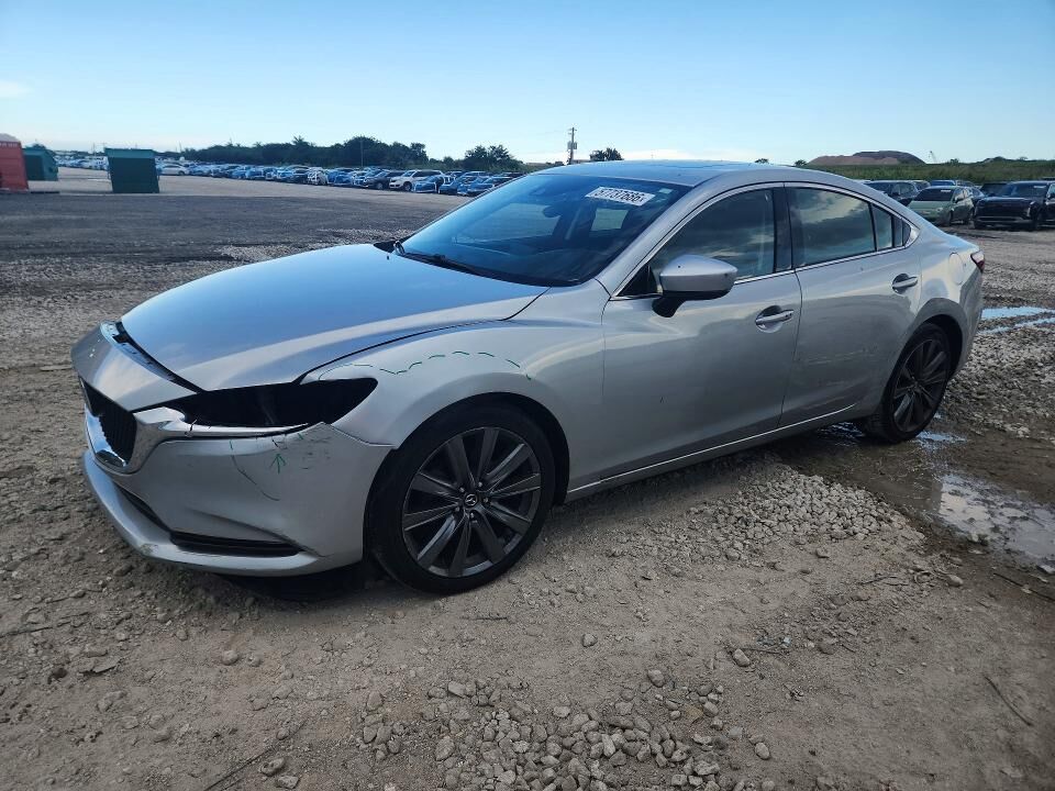 2018 MAZDA Mazda6