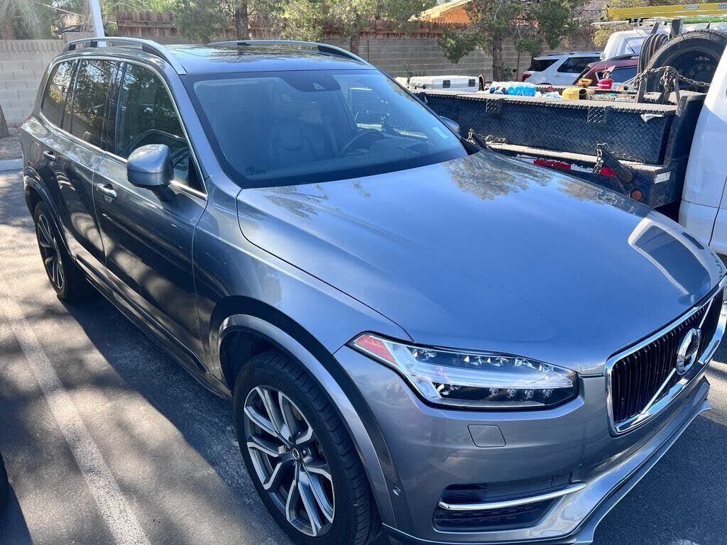 2019 VOLVO XC90
