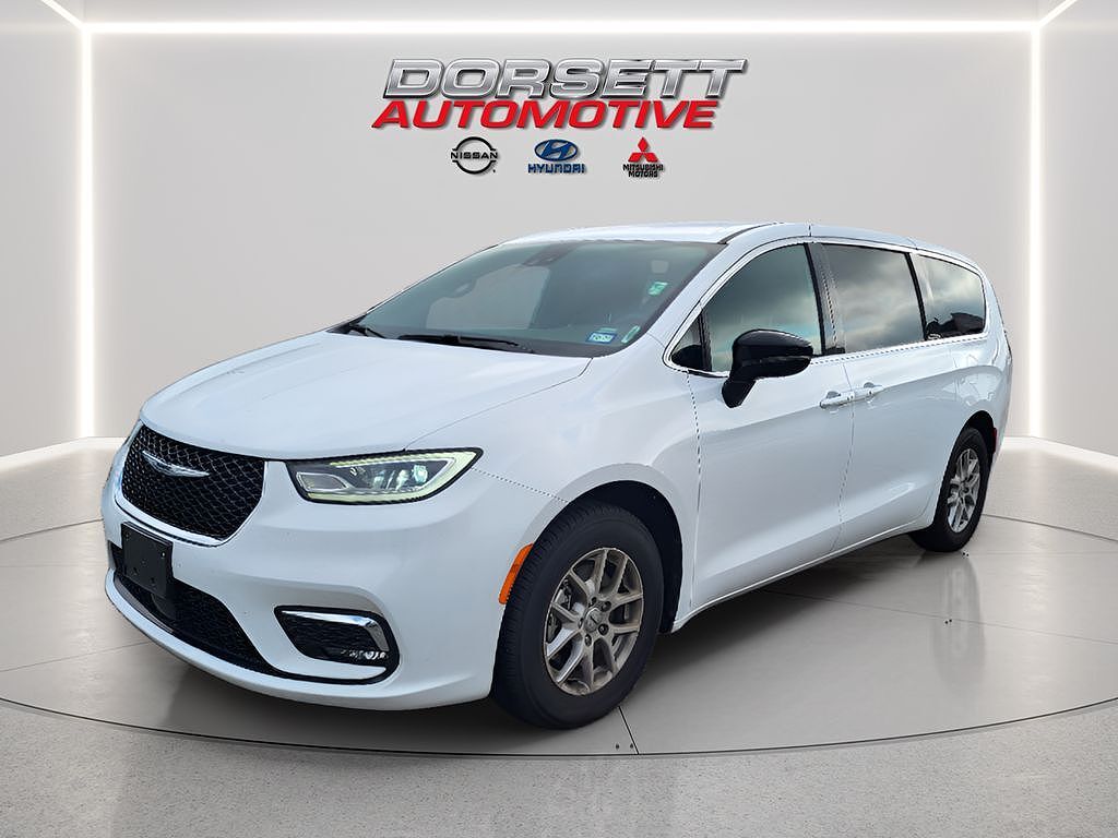 2025 CHRYSLER Pacifica