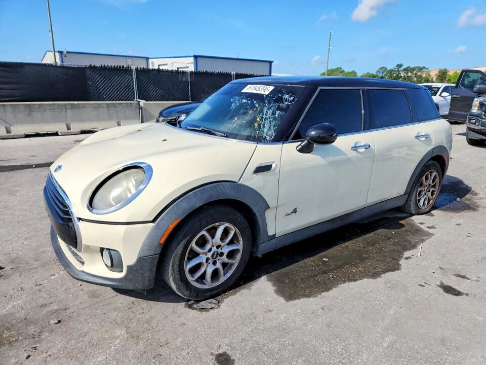 2017 MINI Clubman