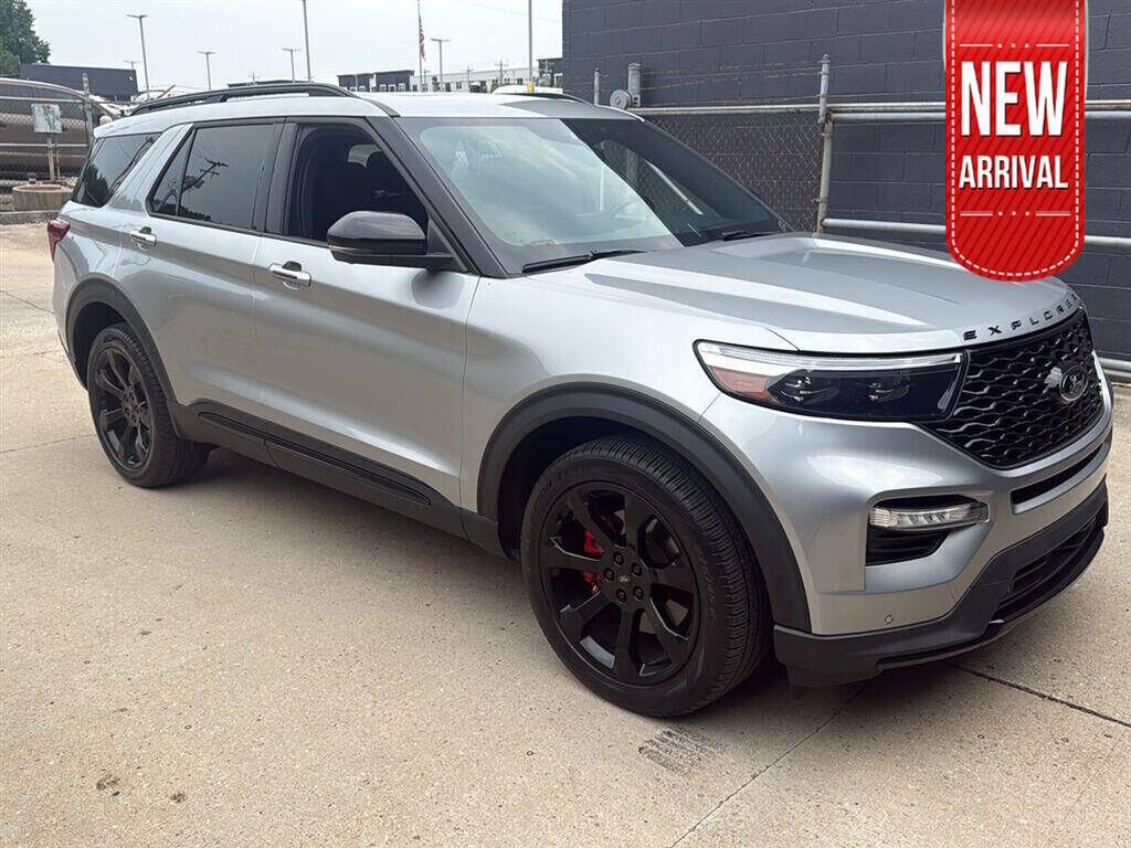 2023 FORD Explorer