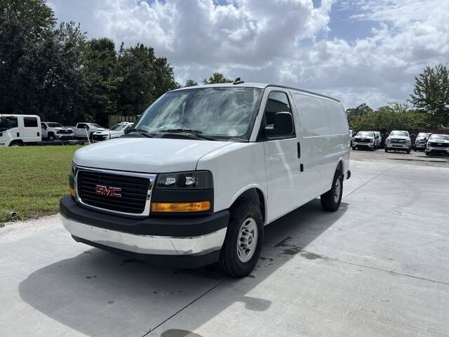 2025 GMC Savana