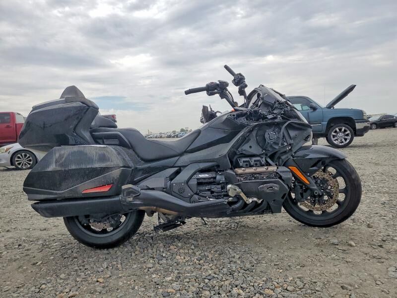 2023 HONDA GL1800