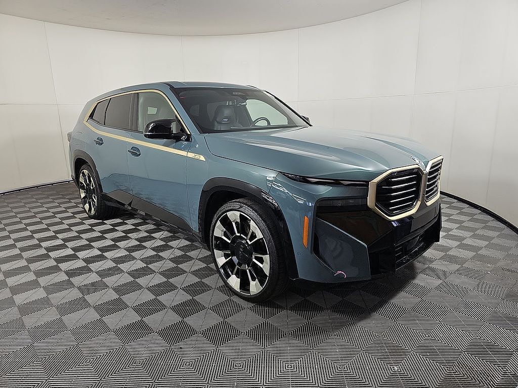 2023 BMW XM