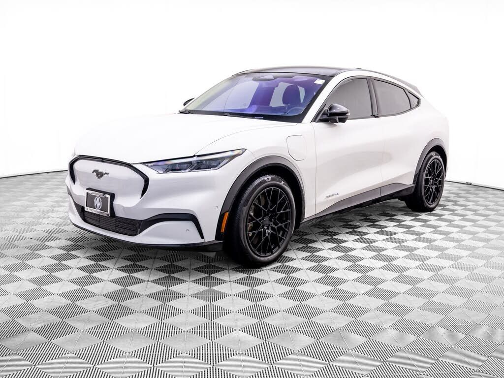 2021 FORD Mach-E