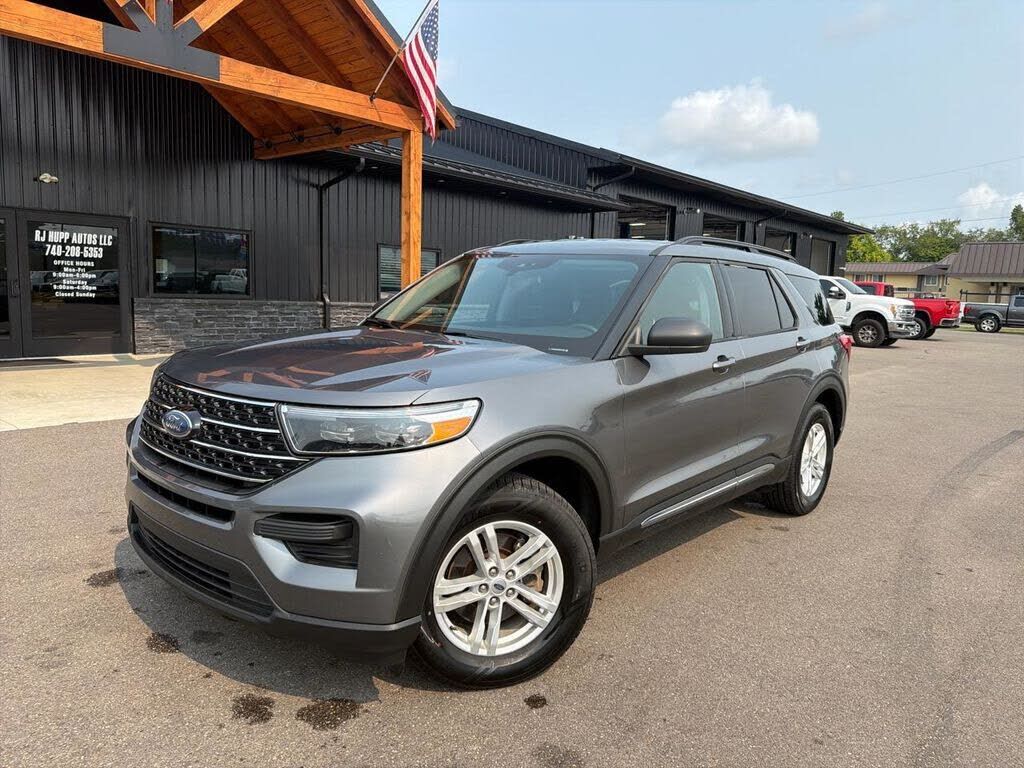 2021 FORD Explorer