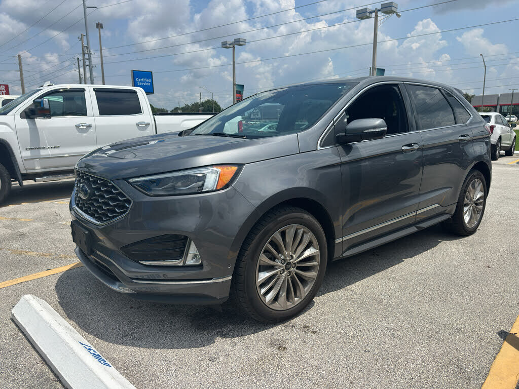 2022 FORD Edge