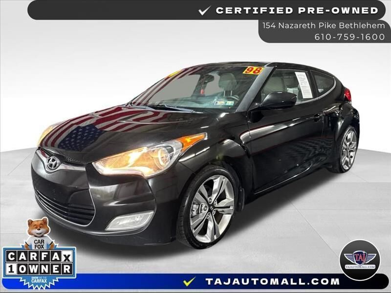 2014 HYUNDAI Veloster