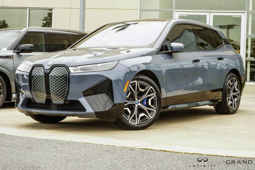 2023 BMW ix