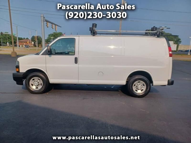 2019 CHEVROLET Express