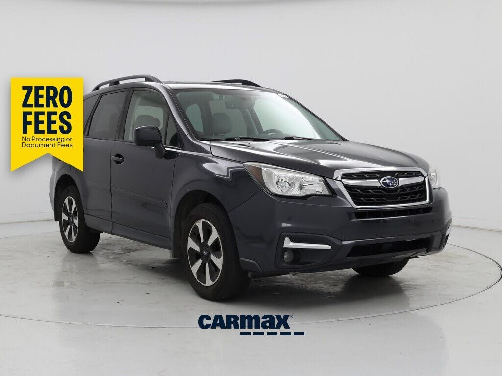 2017 SUBARU Forester