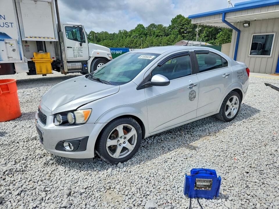 2014 CHEVROLET Sonic